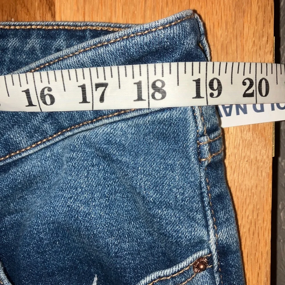 Old Navy Blue Floral Embroidered Jeans - Picture 3 of 7